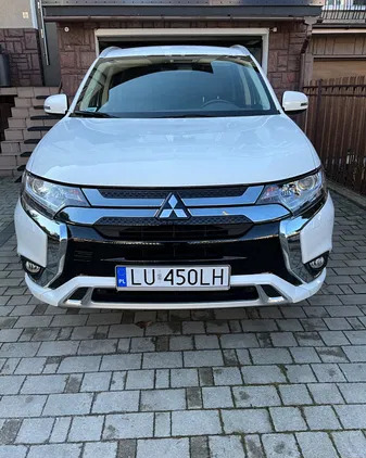 mitsubishi lubelskie Mitsubishi Outlander cena 129900 przebieg: 61000, rok produkcji 2019 z Lublin